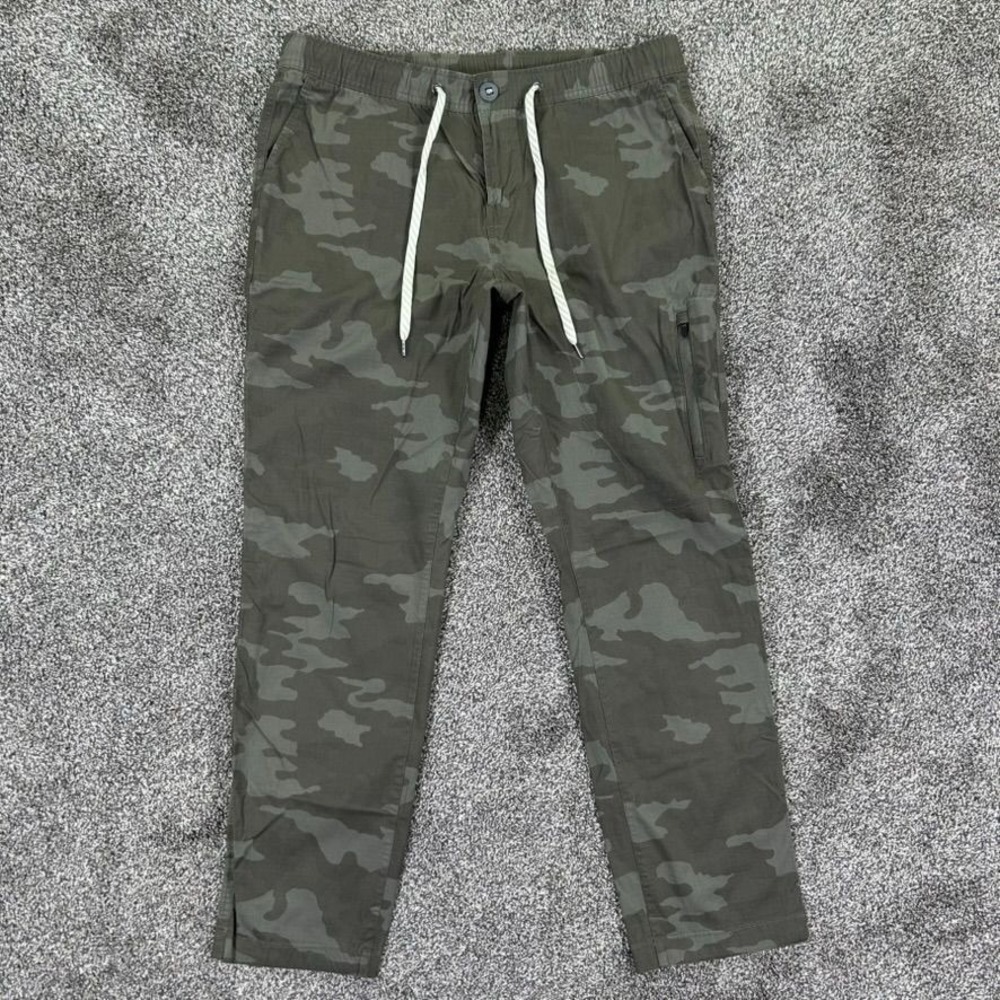 Vuori The Rise The Shine Ripstop Jogger Pants Women Large Olive Camouflage VW401